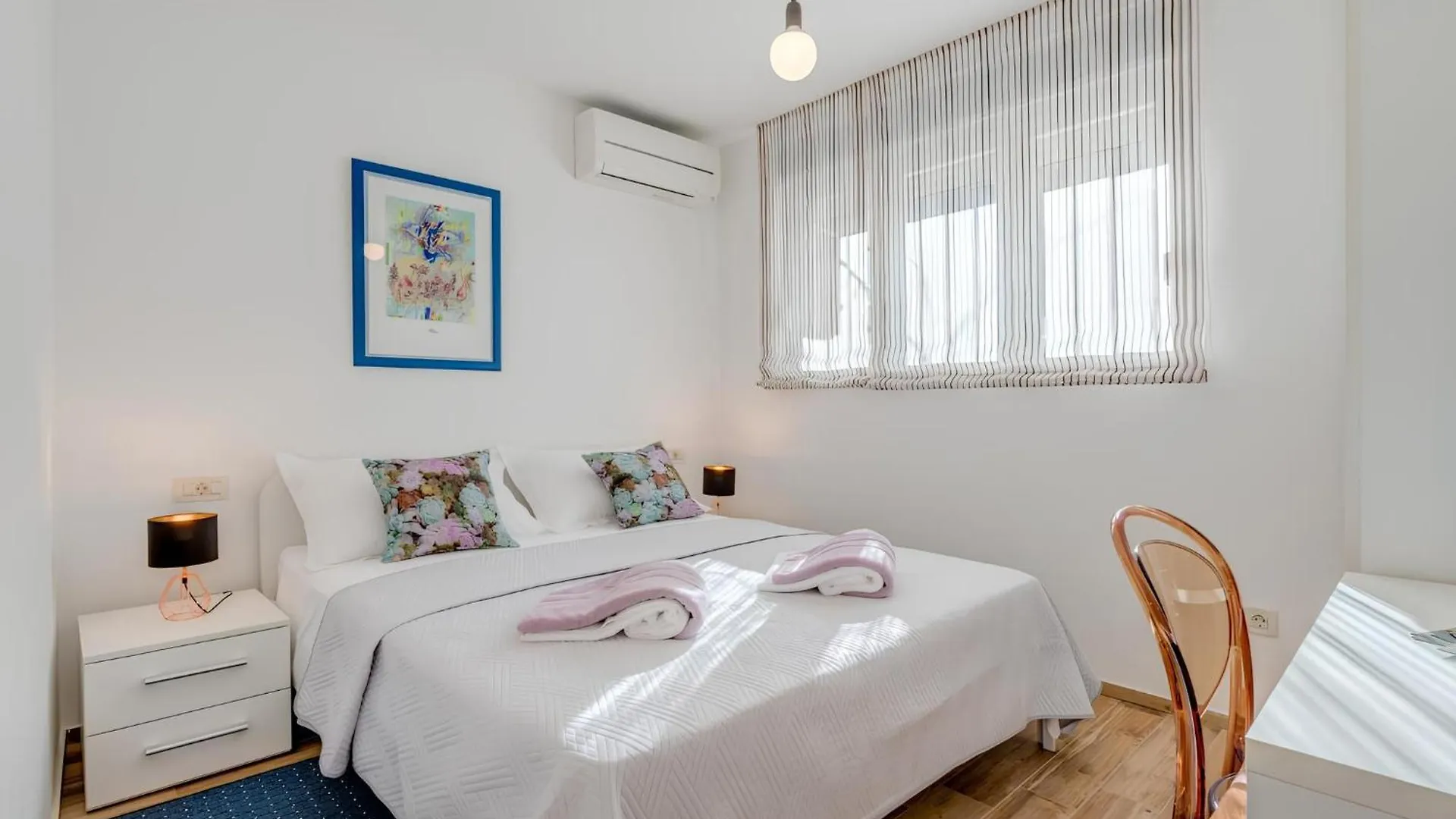 Lct Dreamy Apartment Split